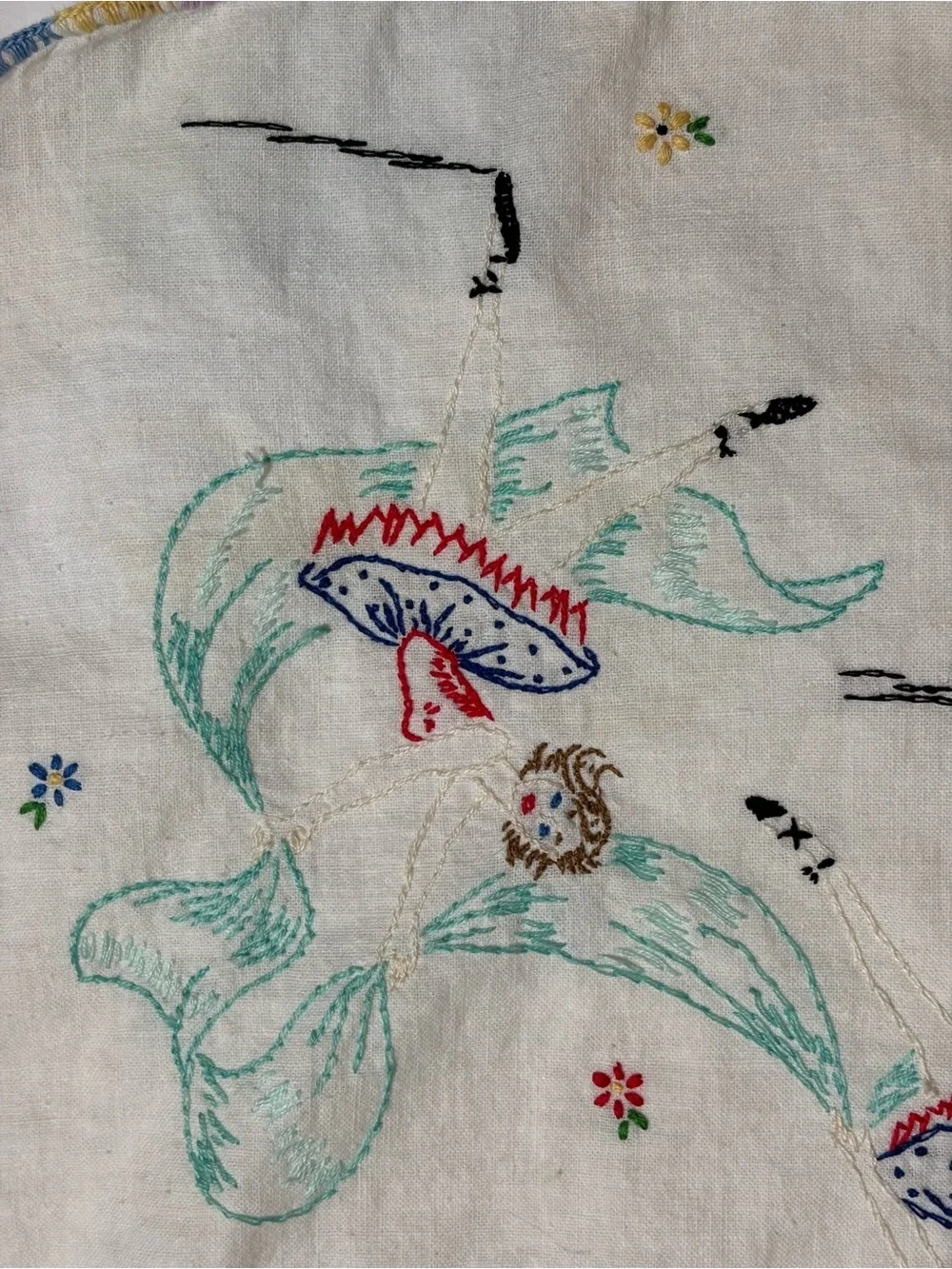 Vint Embroidered Dresser Scarf Ballerina Dancers Flowers Teal Streamers Ribbons